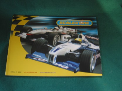 SCALEXTRIC  43RD EDITION CATALOGUE 2002  VERY GOOD  CONDITION