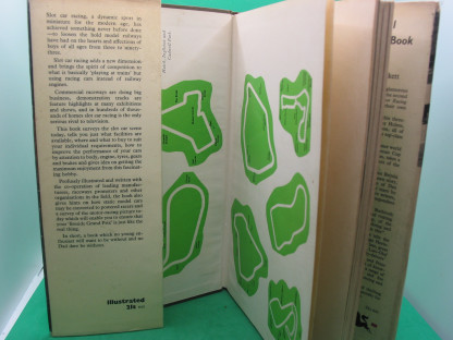 book SIMPLE ELECTRIC CAR RACING BY VIC SMEED - 1965! pre owned and read but very good condition for its age - Image 3