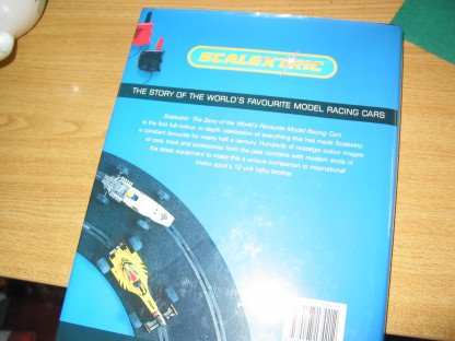 book SCALEXTRIC The Story of the World's Favourite Model Racing Cars by Rod Green  pre owned excellent condition - Image 3