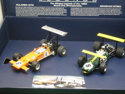 SCALEXTRIC C3589a McLaren M7c Vs Brabham BT26a Ltd Edition - Image 5