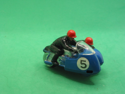 VINTAGE TRIANG SCALEXTRIC b1 typhoon motorcycle and side car blue some bodydark shades on back wing