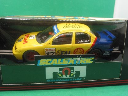 SCALEXTRIC C2043 FORD MONDEO SHELL #17  MINT BOXED IN ORIGINAL CRISP BLACK BOX WITH YELLOW END LABEL COLLECTORS CONDITION
