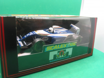 SCALEXTRIC C584 WILLIAMS RENAULT #6  MINT BOXED IN ORIGINAL CRISP BLACK BOX WITH YELLOW END LABEL COLLECTORS CONDITION - Image 4