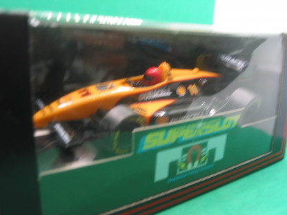 SCALEXTRIC (SUPERSLOT BOX) H820 INDY DURACELL    MINT BOXED IN ORIGINAL CRISP BLACK BOX WITH YELLOW END LABEL THE FLAP WITH THE LABEL DOES HAVE SOME SLIGHT DISCOLOUR BUT STILL COLLECTORS CONDITION - Image 4