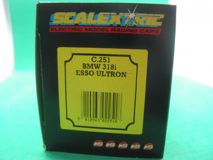 SCALEXTRIC C251 BMW NO TAMPO PRINT PLAIN MET GREEN     MINT BOXED IN ORIGINAL CRISP BLACK BOX WITH YELLOW END LABEL COLLECTORS CONDITION - Image 3