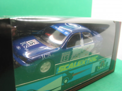 SCALEXTRIC C424 FORD COSWORTH MONDEO #15  MINT BOXED IN ORIGINAL CRISP BLACK BOX WITH YELLOW END LABEL COLLECTORS CONDITION - Image 4
