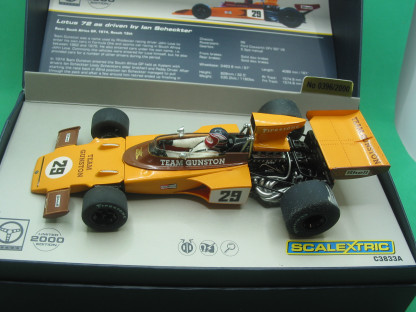 SCALEXTRIC  C3833A LOTUS 72 LEGENDS IAN SCHECKTER BNIB
