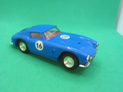 VINTAGE TRIANG SCALEXTRIC C69 FERRARI 250 BERLINETTA  BLUE #16 WORKING LIGHTS REPRO REAR BUMPER  VG+ - Image 8