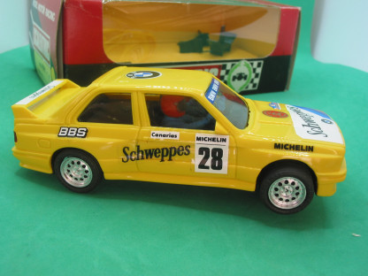 SCALEXTRIC SPANISH 4091 BMW M3 SCHWEPPES MINT CAR BOX HAD NEW CELLOPHANE (Copy) - Image 5