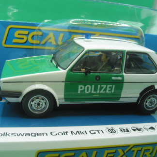 SCALEXTRIC C4572 VOLKSWAGEN GOLF MKl GTI POLIZEI BNIB DPR FLASHING LIGHT