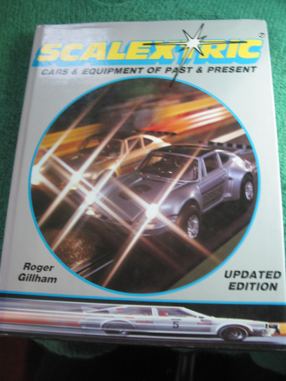 book SCALEXTRIC CARS AND EQUIPMENT PAST AND PRESENT  'UPDATED EDITION'  GOOD  CONDITON