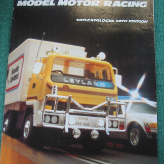 SCALEXTRIC  CATALOGUE 24th   EDITION  1983 + price list EXCELLENT