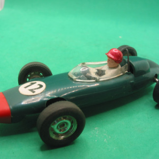 TRIANG SCALEXTRIC C72   FORMULA JUNIOR BRM GREEN #12 RED NOSE NEW REAR TYRES