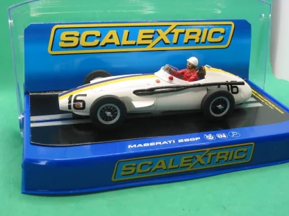 SCALEXTRIC C3403 MASERATI 250F J BONNIER #16 1957 WHITE #16 BNIB COLLECTIBLE