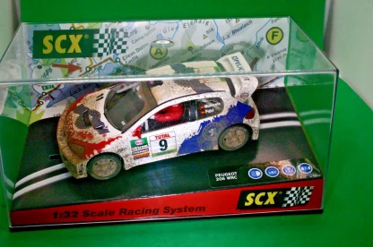 SCX 60510 PEUGEOT 206 WRC DIRT EFFECT BNIB SCALEXTRIC SPAIN