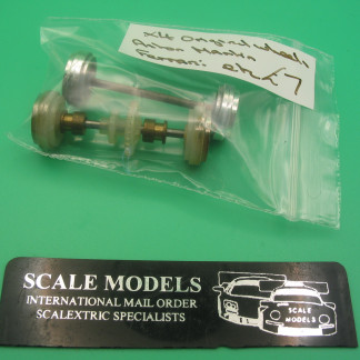 ORIGINAL SCALEXTRIC SPARE 4 X ORIGINAL WHEELS ASTON MARTIN FERRARI ETC (REF20)