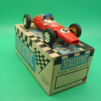 VINTAGE TRIANG SCALEXTRIC C81 COOPER FORMULA JUNIOR RED NICE CONDITION WITH NICE CONDITION ORIGINAL BOX VG