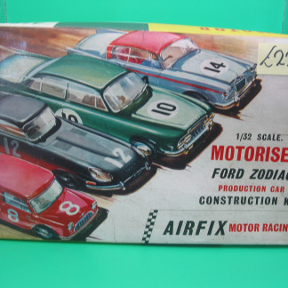 AIRFIX FORD ZODIA MOTORISED KIT -- UNMADE BOXED