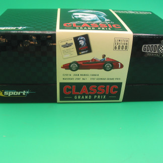 SCALEXTRIC C2551A MASERATI 250F 1957 #1  CLASSIC GRAND PRIX COLLECTION PRESENTATION BOX