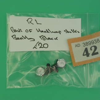SCALEXTRIC SPARE (RL42) VINTAGE BENTLEY PAIR OF HEADLIGHT STALKS BENTLEY BLACK WITH LIGHT LENS AND BEZEL