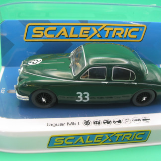 SCALEXTRIC C4506 JAGUAR MKl MIKE HAWTHORN GREEN #33 DPR BNIB