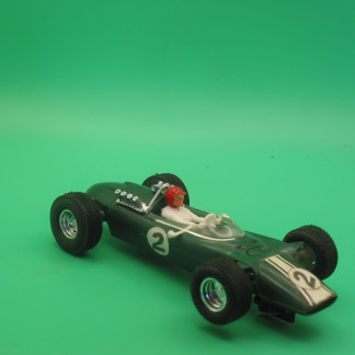 VINTAGE TRIANG SCALEXTRIC C5 EUROPA VEE GREEN TYPE 1 NON AEROFOIL BLACK SIDED POWER SLEDGE MOTOR RUNS WELL REPRO REAR TYRES FITTED SO RUNS WELL ON TRACK VG+